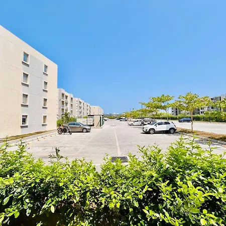 Apartamento Capriela Serena Del Mar *